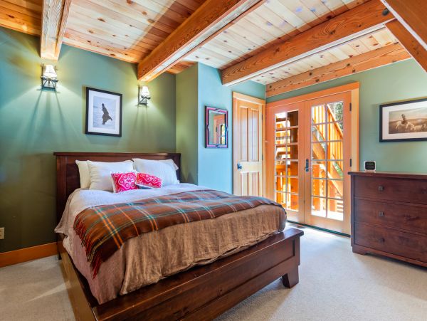 Lake Tahoe North Shore Home 1025349