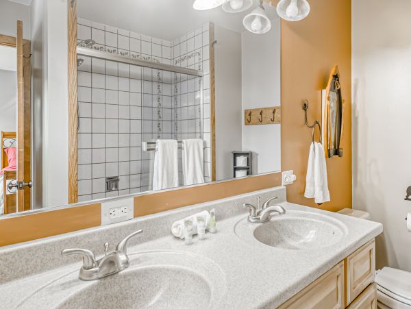 Lake Tahoe North Shore Home 1025350
