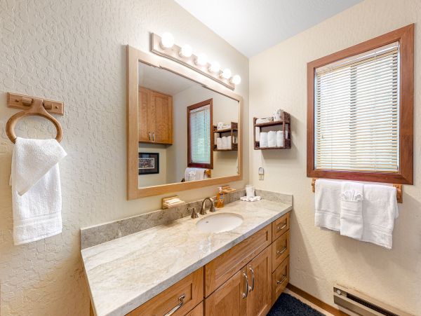 Lake Tahoe North Shore Home 1025352