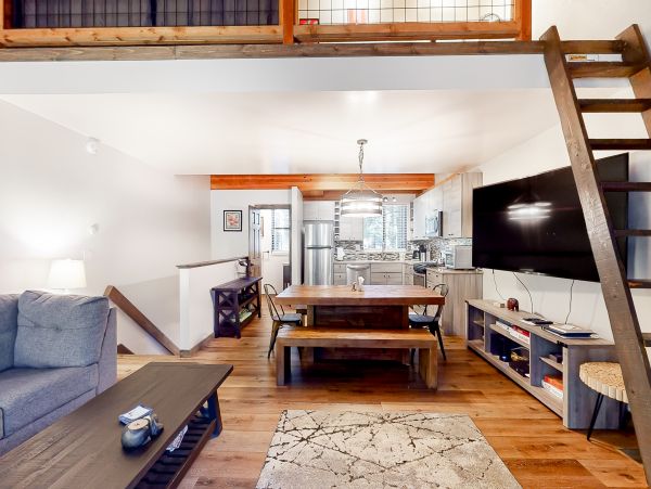 Lake Tahoe North Shore Home 1025353