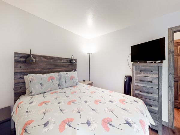 Lake Tahoe North Shore Home 1025353