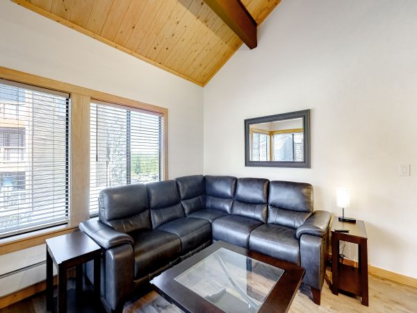 Lake Tahoe North Shore Home 1025354