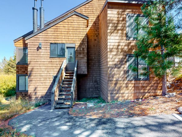Lake Tahoe North Shore Home 1025354