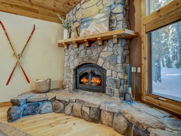 Lake Tahoe North Shore Home 1025355