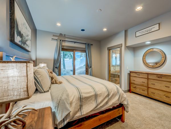 Lake Tahoe North Shore Home 1025355