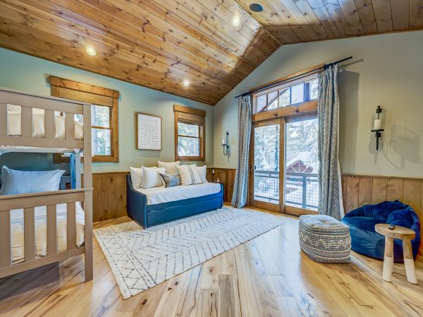 Lake Tahoe North Shore Home 1025355