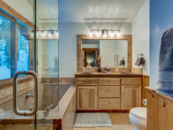 Lake Tahoe North Shore Home 1025355