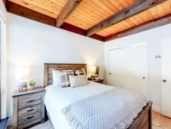 Lake Tahoe North Shore Home 1025356
