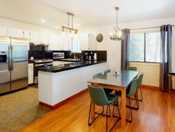 Lake Tahoe North Shore Home 1025357