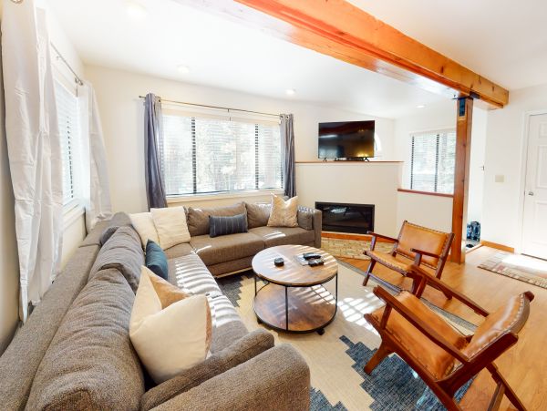 Lake Tahoe North Shore Home 1025357