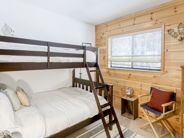 Lake Tahoe North Shore Home 1025358