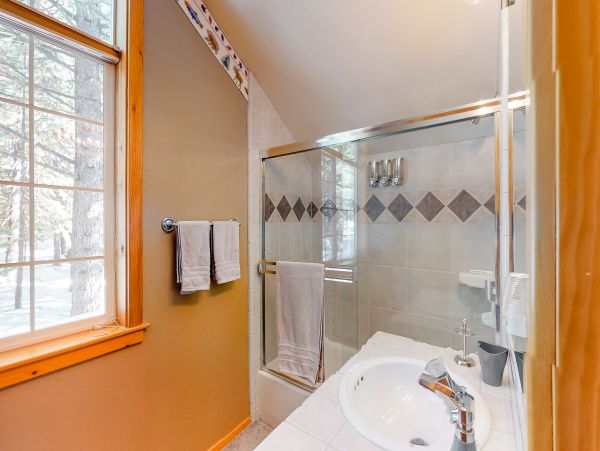 Lake Tahoe North Shore Home 1025360