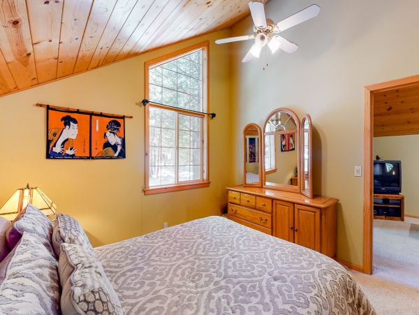 Lake Tahoe North Shore Home 1025360