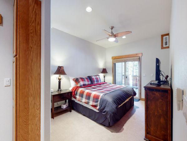 Lake Tahoe North Shore Home 1025361