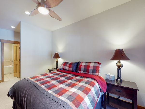 Lake Tahoe North Shore Home 1025361