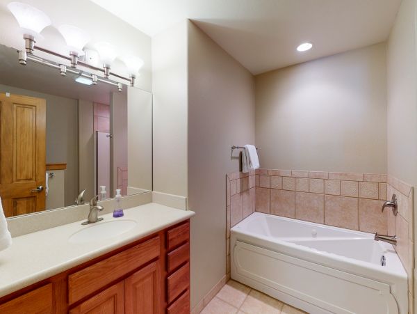 Lake Tahoe North Shore Home 1025361