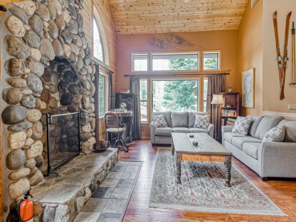 Lake Tahoe North Shore Home 1025362