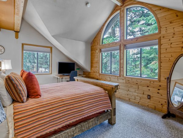 Lake Tahoe North Shore Home 1025362