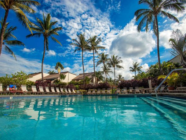 Kihei Vacation Condo Two Bedroom Walk to Beach