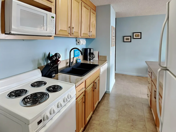Oceanview Maui Vacation Rental Near Kalama Beach – Sleeps 6