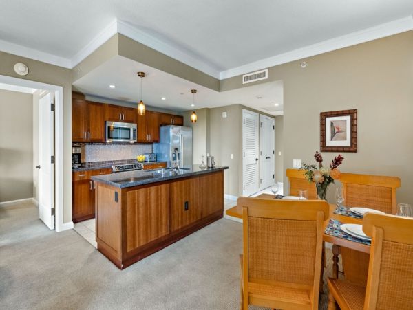 Kaanapali Luxury Vacation Rental with Stunning Ocean Views