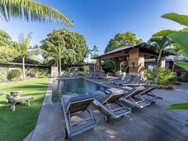 Charming Beach Villa One Bedroom Vacation Rental in Kihei
