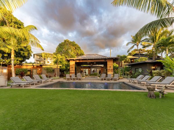 Charming Beach Villa One Bedroom Vacation Rental in Kihei