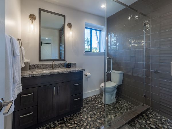 Charming Beach Villa One Bedroom Vacation Rental in Kihei