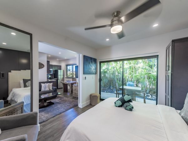 Charming Beach Villa One Bedroom Vacation Rental in Kihei