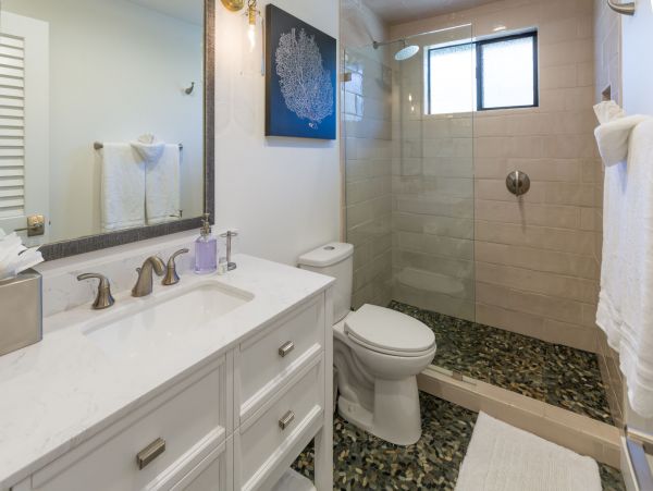 25 Ft to Kihei Beach Park Great One Bedroom Stroll to Charley Young Beach!
