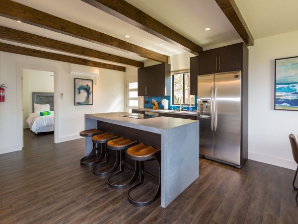 Luxury Maui Vacation Rental Oceanview Penthouse with Pool & Lanais