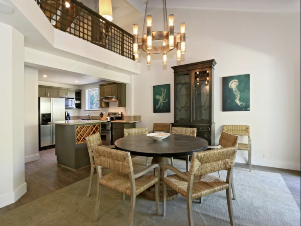 Gorgeous 4 Bedroom Rental in Kihei  Beach Just Across Street!