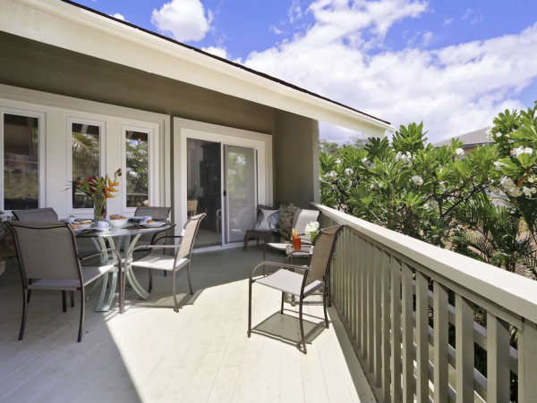 Gorgeous 4 Bedroom Rental in Kihei  Beach Just Across Street!