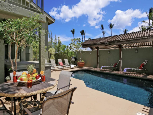 Gorgeous 4 Bedroom Rental in Kihei  Beach Just Across Street!