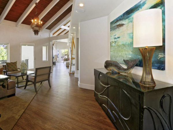 Gorgeous 4 Bedroom Rental in Kihei  Beach Just Across Street!