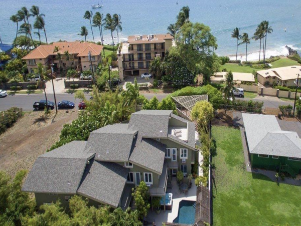 Gorgeous 4 Bedroom Rental in Kihei  Beach Just Across Street!