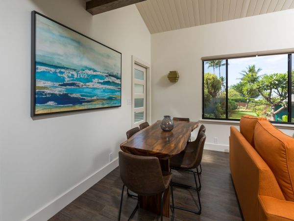 6 Bedroom Duplex Penthouse, Walk to Beach
