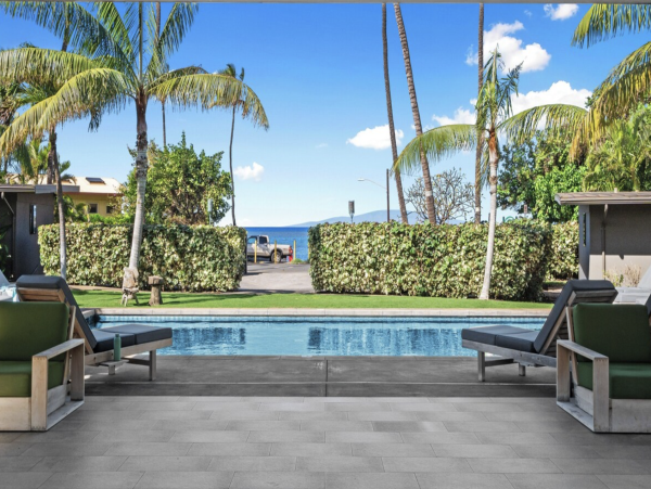 Villa Estate Upscale Oceanfront  Vacation Estate Maui  9- 13 Private Villas
