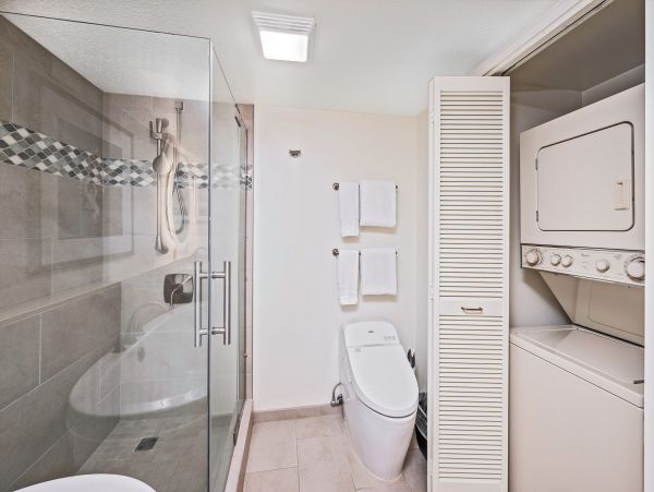10th Floor Ocean View Condo