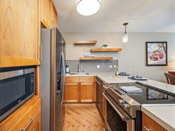 10th Floor Ocean View Condo