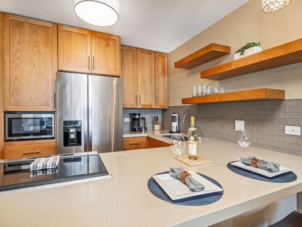 10th Floor Ocean View Condo