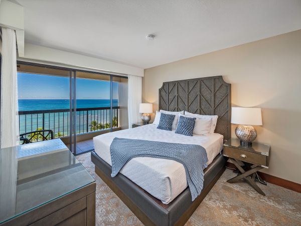 10th Floor Ocean View Condo