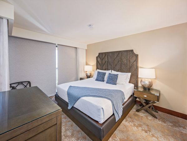 10th Floor Ocean View Condo