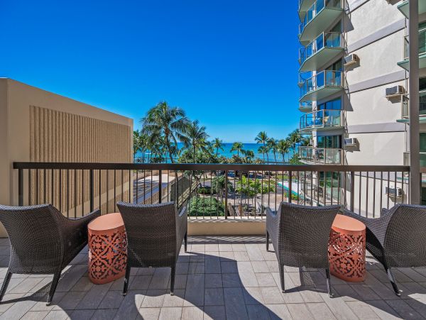 10th Floor Ocean View Condo