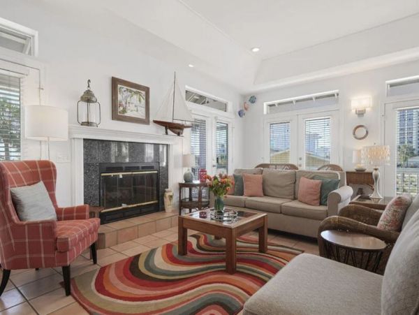 Gorgeous 4 Bedroom Vacation Home in Miramar Beach