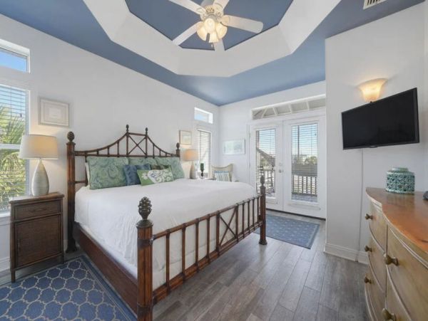 Gorgeous 4 Bedroom Vacation Home in Miramar Beach