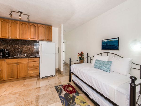 Honolulu Diamond Head Kahala Home 1025565