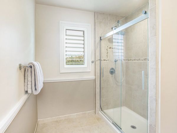 Walk to beach Princeville Vacation Home Three Bedroom