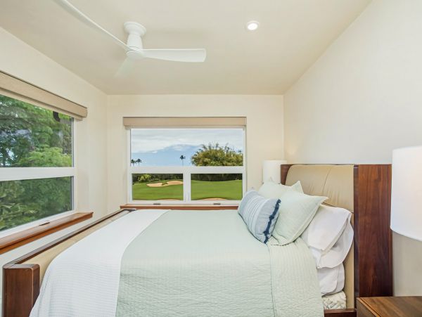 Walk to beach Princeville Vacation Home Three Bedroom