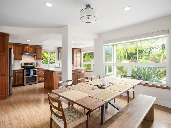 Walk to beach Princeville Vacation Home Three Bedroom